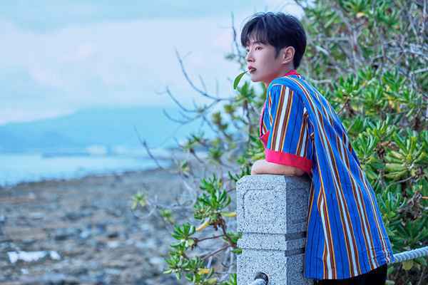 《完美的夏天》吴宣仪变身“怪力美少女”，“西岛浪五花”挑战龙舟赛