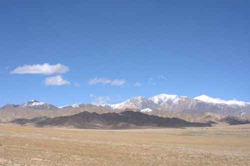 刀锋战士完成513公里挑战，刷新腿部截肢者长距离越野世界纪录