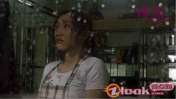 电影《朝颜》今日上映，“草台班子”催泪首映礼全场女性