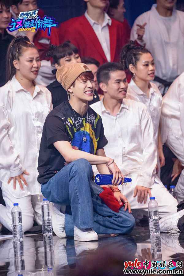 《这！就是街舞》第三季全国7强晋级总决赛 黄潇淘汰惹乔治大哭