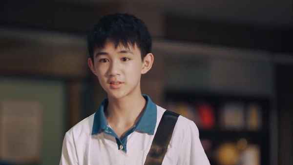 荣梓杉主演《再见吧！少年》定档10.5 《隐秘的角落》后大银幕首秀