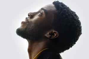 真正的超级英雄！黑豹男主拿自己的片酬贴补女演员