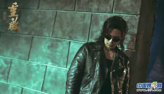 陈楚河《重启2》热播中 黑眼镜智勇双全带队脱险