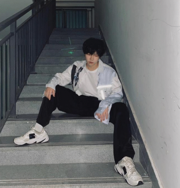 王舜禾宣布退出水果星球：无法同时兼顾两个乐队