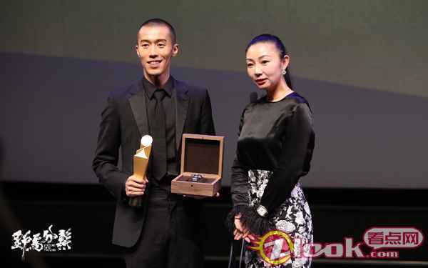 《野马分鬃》周游获平遥最佳男演员奖口碑引爆成平遥电影节热门