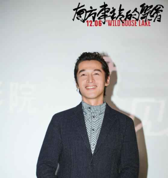 《南方车站的聚会》全国上映 胡歌桂纶镁好戏集结浪漫贺岁