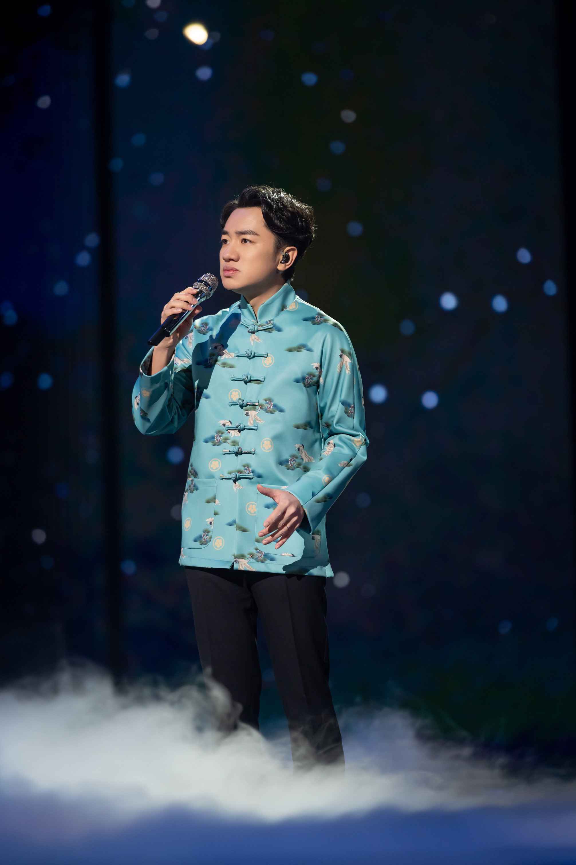 《经典咏流传》王祖蓝传唱经典深情演绎《鹊桥仙》