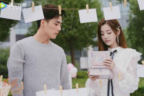 李希萌新剧《暖暖，请多指教》定档5.13 化身选秀出道大明星