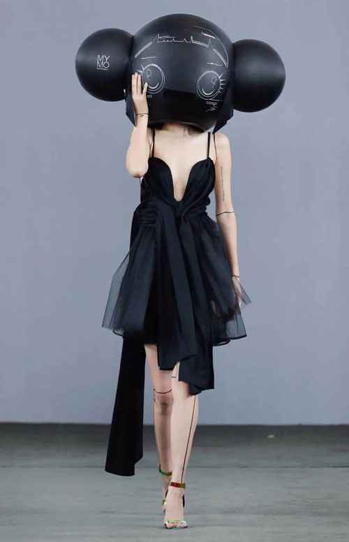 S/S 2021深圳时装周:朗黛国际 | 聚澎湃之活力,启新出发