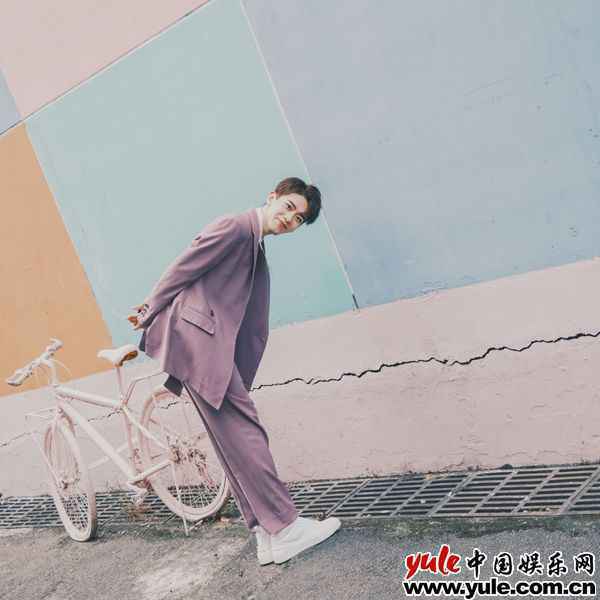 费启鸣全新演绎经典歌曲《我要找到你》 清澈温柔声线诠释少年心事