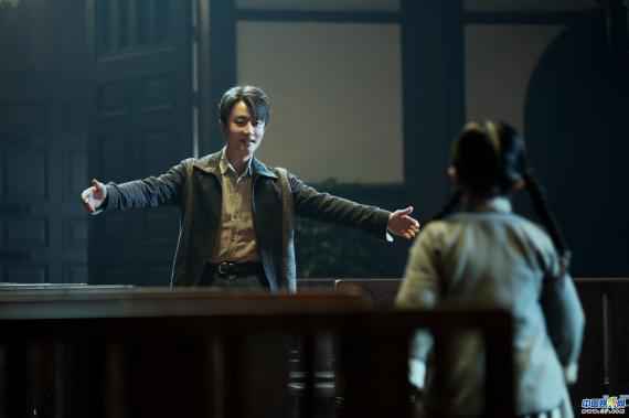 黄轩《瞄准》播出近尾声 剧情反转迭起引热议