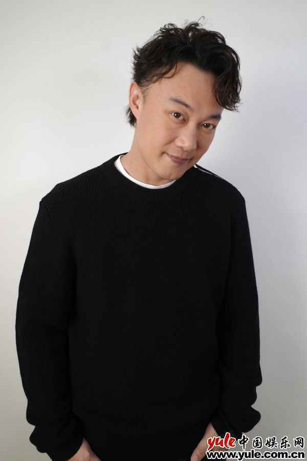 1 陈奕迅全新单曲《是但求其爱》今天全网上线 以说书人身份唱出感情百味