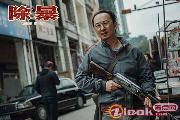 电影《除暴》票房破2亿 李晓川演绎别样匪徒