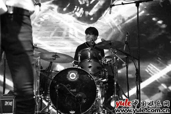 果味VC新专辑首唱会燃爆京城 浪漫不止步履未停