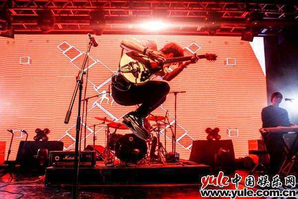 果味VC新专辑首唱会燃爆京城 浪漫不止步履未停