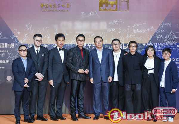 3 《夺冠》编剧张冀荣获金鸡奖最佳编剧奖