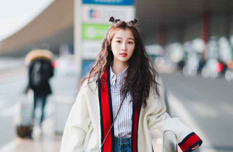 《青春有你2》虞书欣遭吐槽，表情变化太大，呆萌可爱