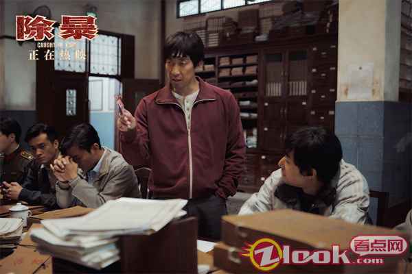 5.王千源沉着分析案情 《除暴》位列2020国产电影票房第七 原班人马打造《除暴2》敬请期待
