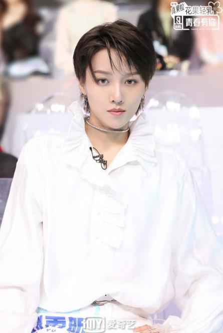 《青春有你2》LISA回顾初心现场落泪 偶像的意义令人深思