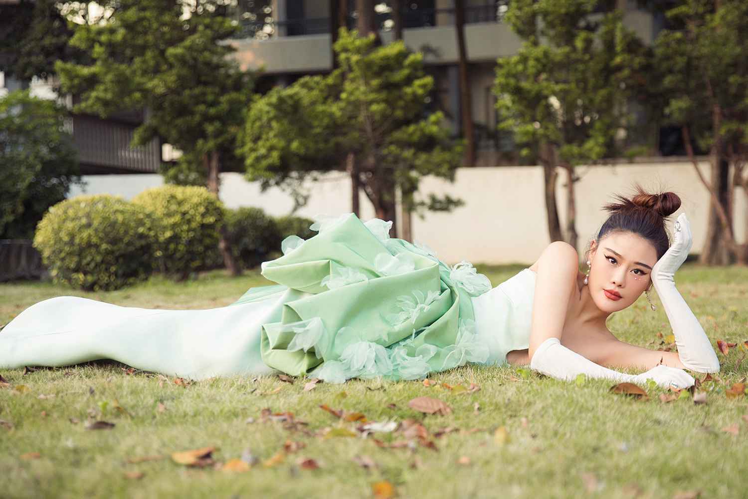 袁娅维咪咕音乐盛典火力全开 获年度最佳突破歌手大奖