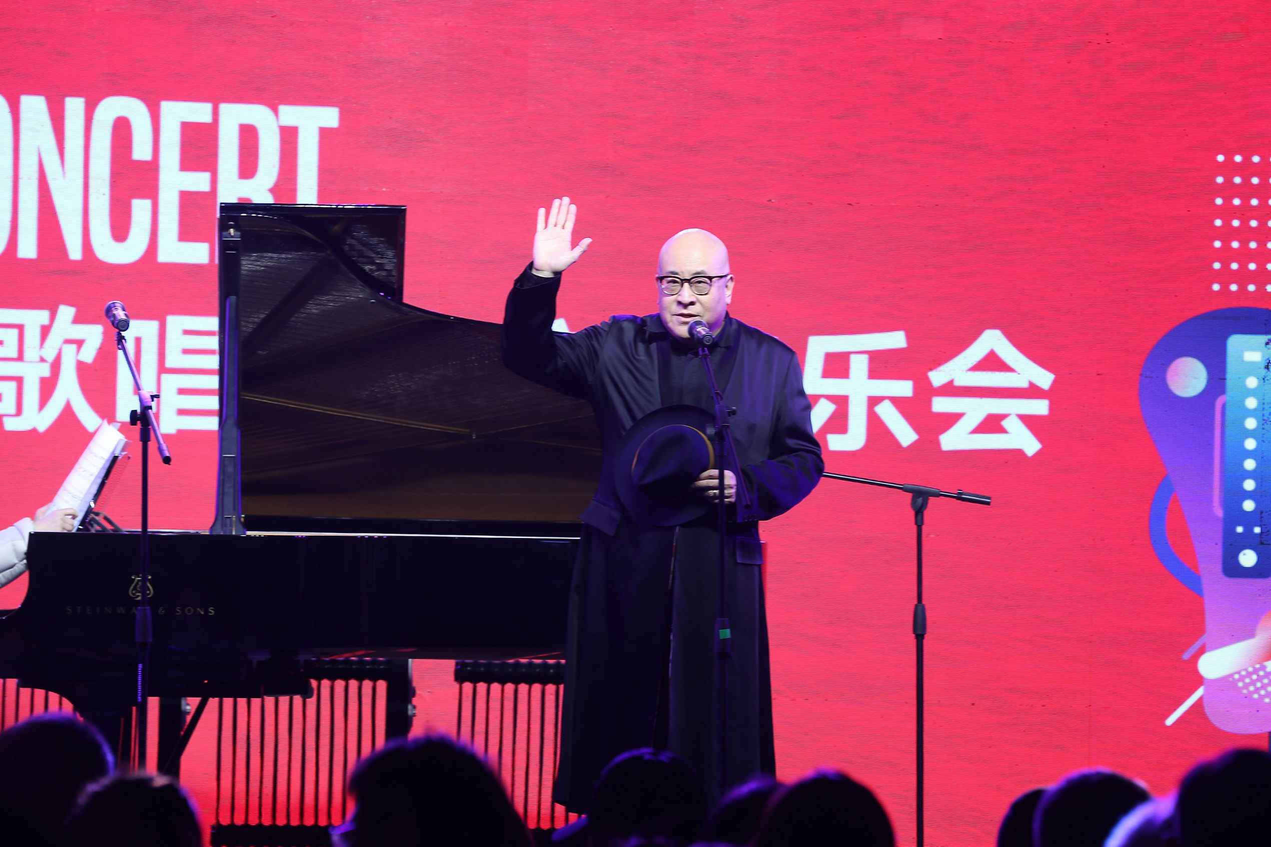 ISING！国际歌唱家迎新音乐会唱响创意米兰时尚生活广场