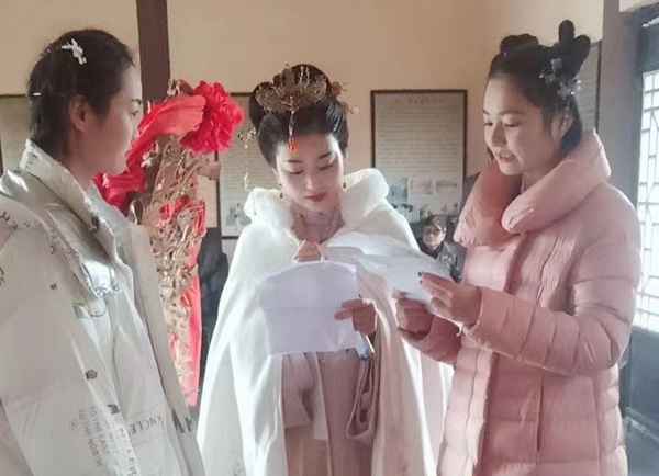 姜蓉蓉主演微电影《九牧皇家鹿胶》，颜值太高超有范