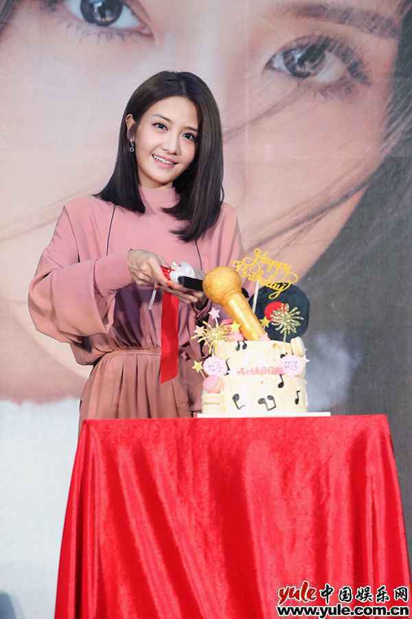 李宣榕生日发专辑许愿脱单 “理想型”林书豪送祝福