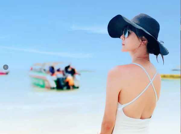 吴瑕新歌发布《心还会有些痛》全是细节