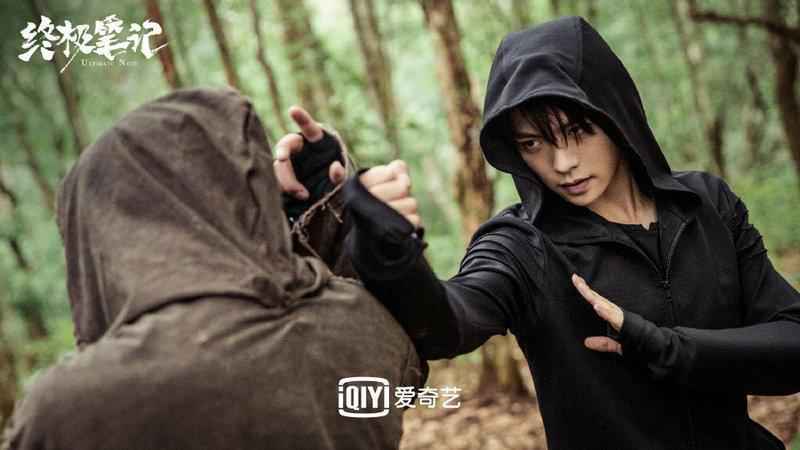 《终极笔记》正在热播 吴邪张起灵领队探险