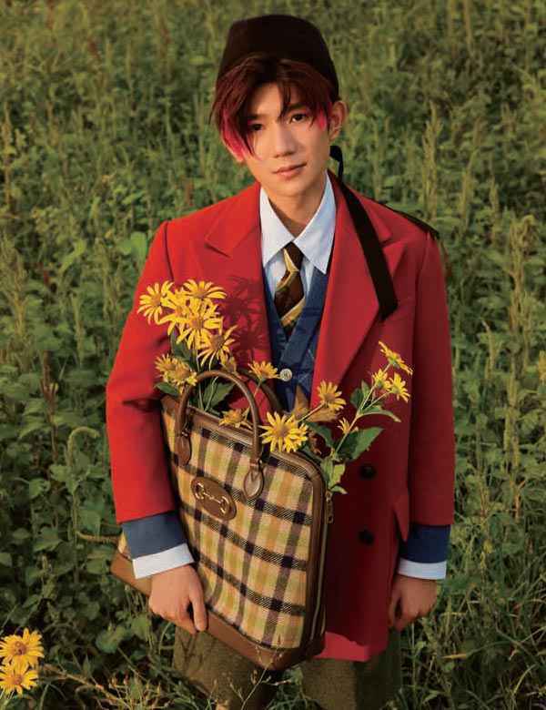 王源 | 走着，带着柔软与盔甲