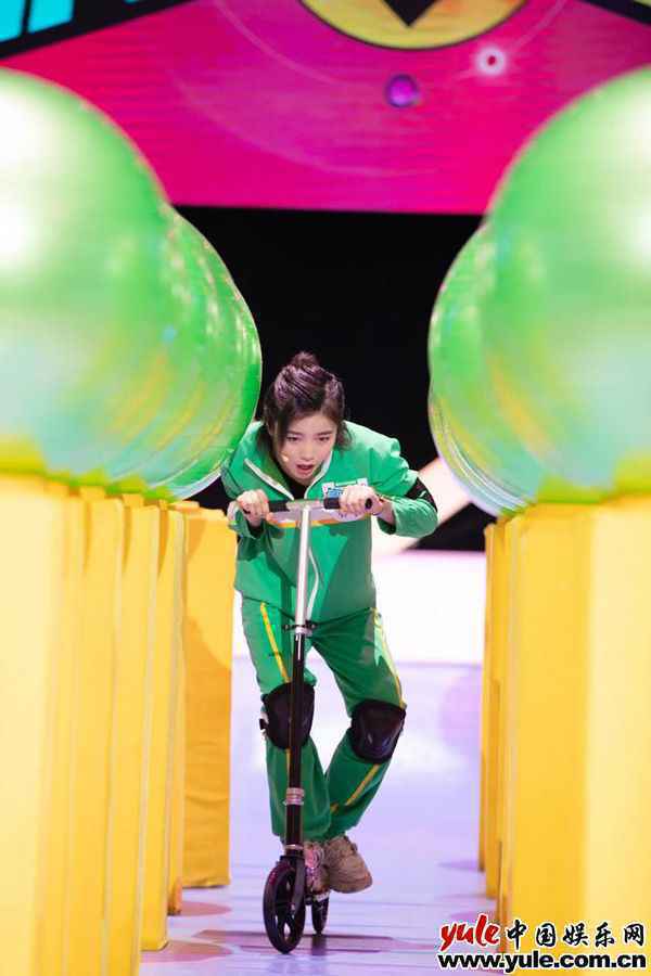 《疯狂的球球》许飞成游戏王者？何洁放话“当妈的才会赢”！