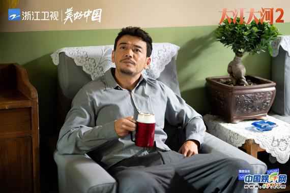 用理想的光点亮奋斗的前路 浙江卫视《大江大河2》热播获好评