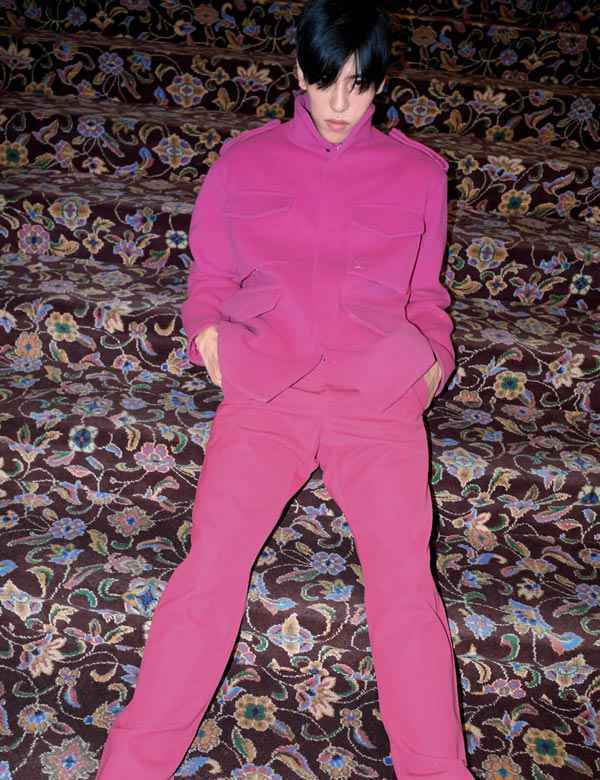 王子异 | 画下自我