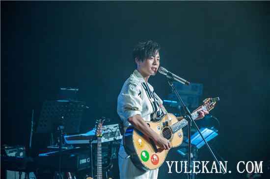 韦礼安新单曲《猫咪共和国》掀喵星人热潮 新加坡大马演唱会确定延期