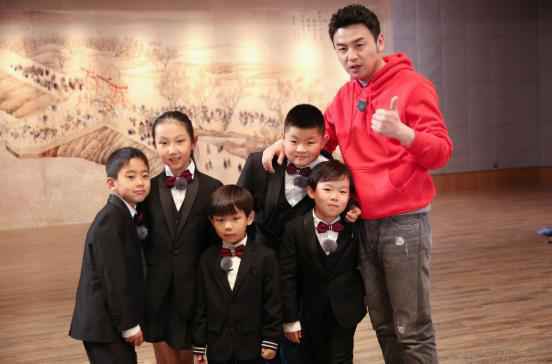 《大冰小将》谢楠惊喜加盟 易烊千玺雷佳音遭遇满意度大调查