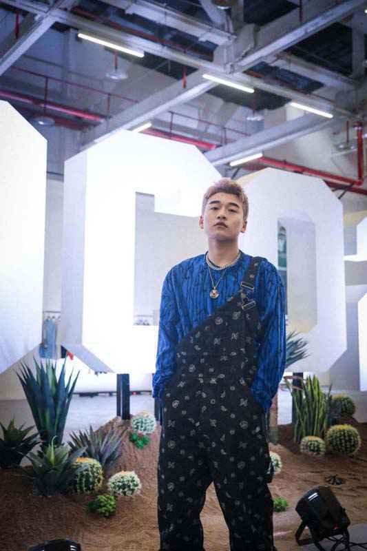 王晨宇IceCraz诚意之作终于来袭 潇洒《街娃儿》迎面而来