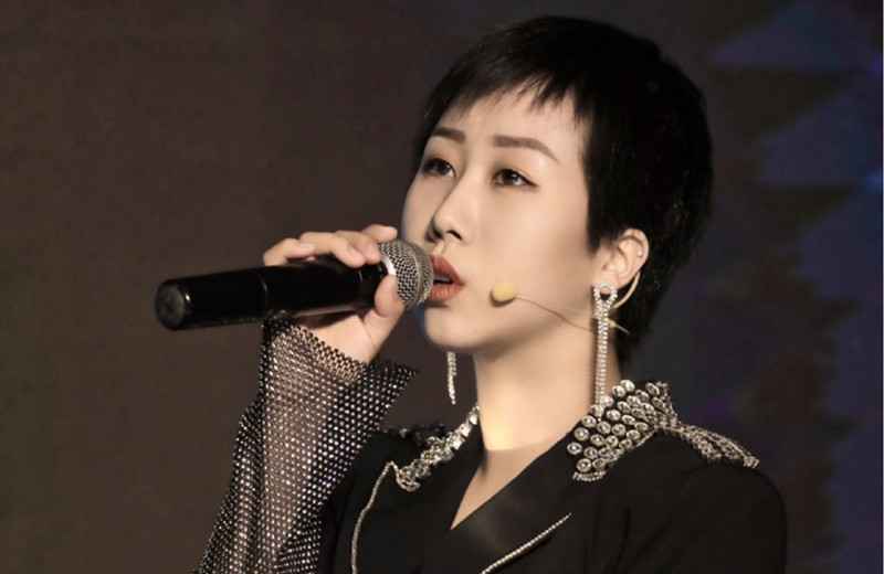 乃万灵魂发问,上官喜爱“暖心大姐”身份暴露,不知感动多少人