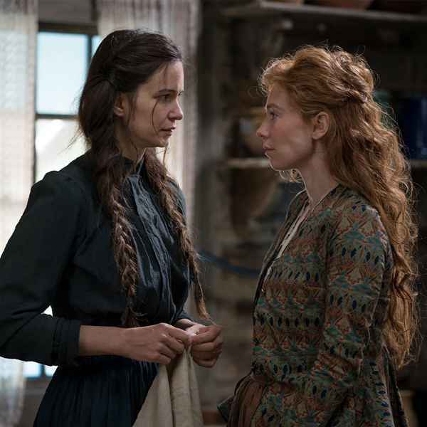 《超能敢死队2020》《杀手妻子的保镖》《新世界》等电影发布新剧照