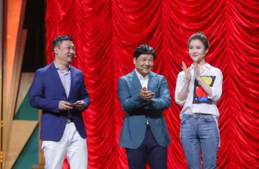 林一霆来喜晋级《喜剧人6》 默契十足释放魅力