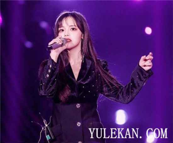 《歌手当打之年》同样是奇袭，为啥观众讨厌黄霄雲却包容刘柏辛？