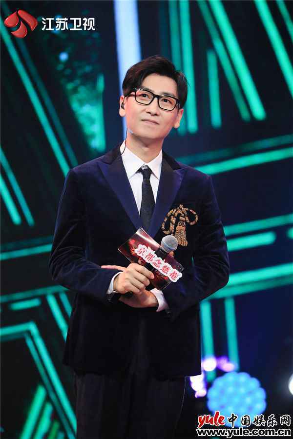 12.李好 《蒙面唱将猜猜猜》年度盛典上半场阵容新鲜出炉 全能唱将绽放异彩