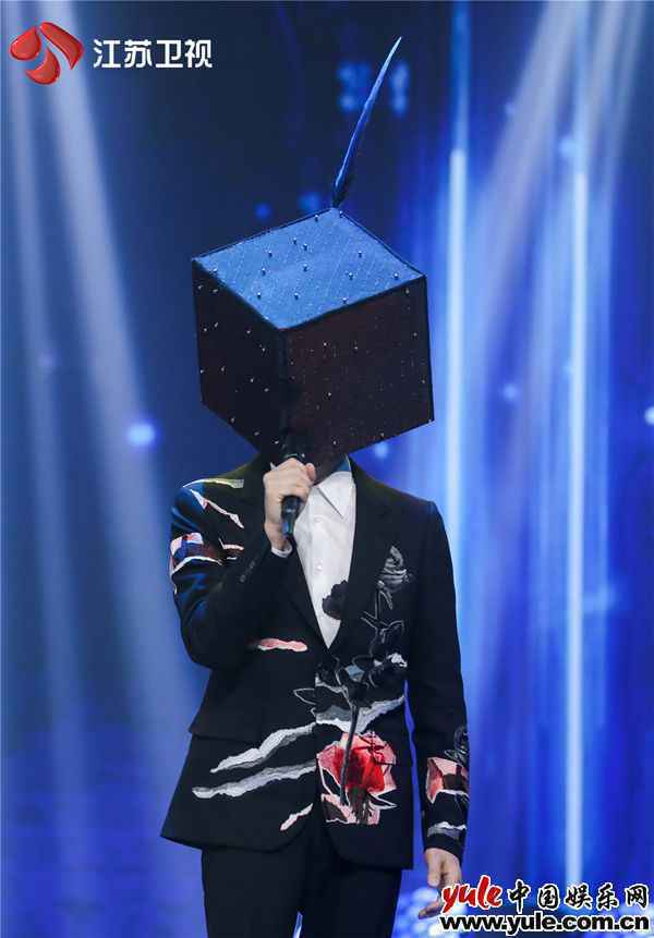 4.黑土 《蒙面唱将猜猜猜》年度盛典上半场阵容新鲜出炉 全能唱将绽放异彩