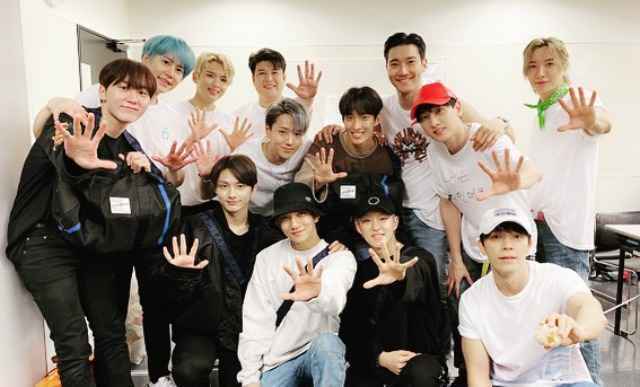 SEVENTEEN 观赏前辈 SJ 日本演唱会,会后与赫海聚餐~
