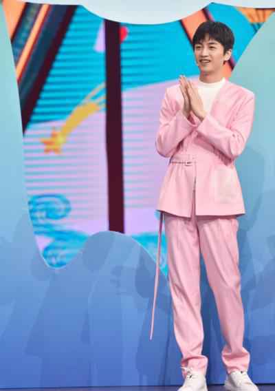 陈晓亮相《王牌对王牌》 真诚分享演艺心路历程