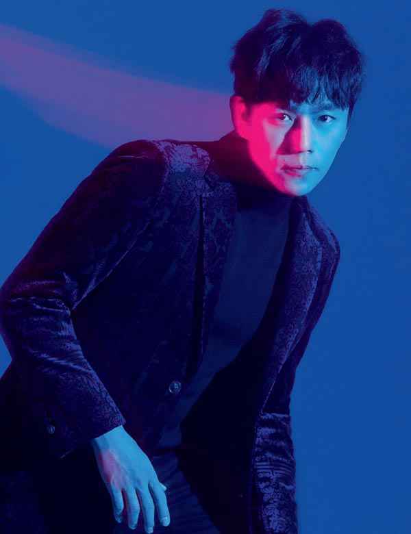 秦昊 | 当众孤独