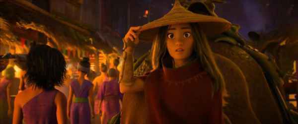 迪士尼动画《寻龙传说》发新海报预告“神龙”奥卡菲娜和“反派”嘉玛陈亮相