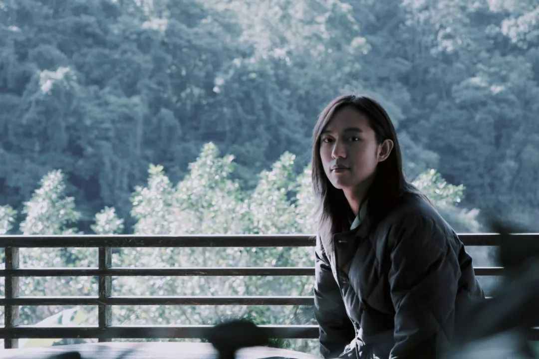 这支MV绝美!邱比发布新歌,优雅气质让人目不转睛