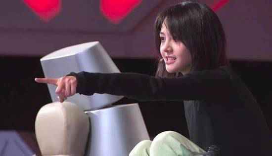 郑爽丑闻风波：7亿资金打水漂 11家影视公司12家品牌被牵连