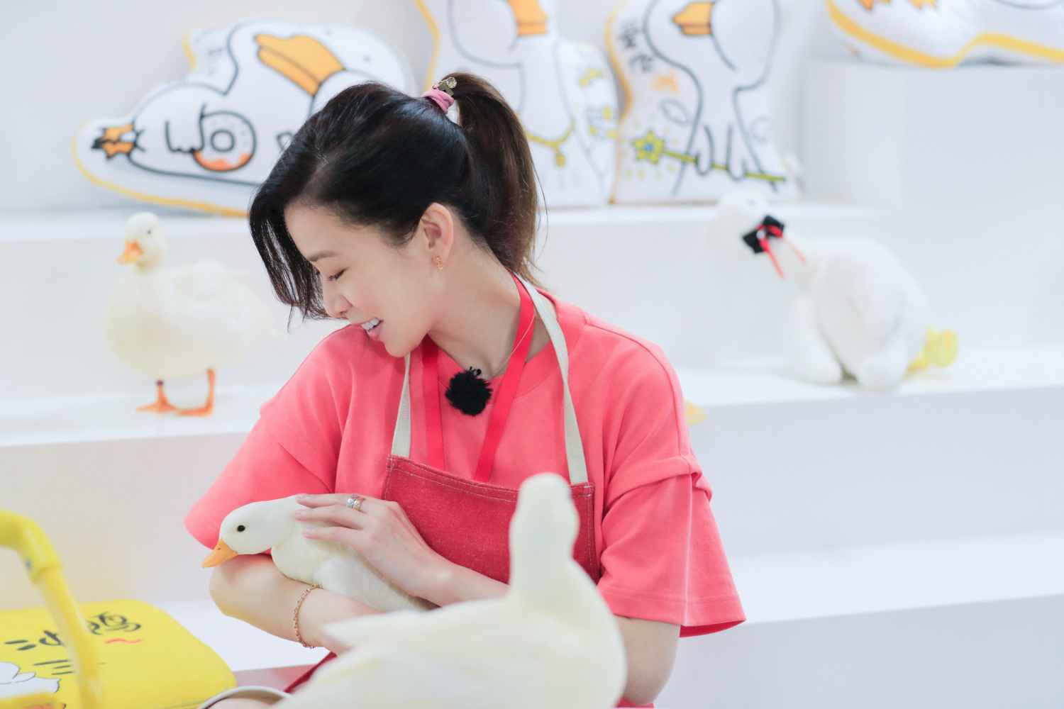 《看我的生活》王大陆对抗CBA球员 佘诗曼0元打卡五家店