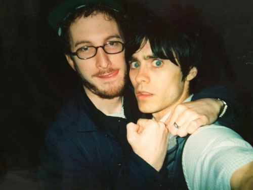 《梦之安魂曲》导演主演 杰瑞德莱托新片官宣:和安妮海瑟薇主演新剧 与《梦之安魂曲》导演再合作